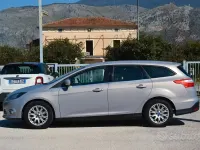 Usata Ford Focus Titanium 116 CV (85 kW) 2012 Grigio Station wagon