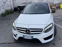 Usata Mercedes B180 109 CV (80 kW) 2015 Monovolume