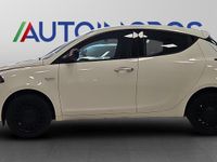 Usata Lancia Ypsilon Silver 69 CV (50 kW) 2022 Bianco Utilitaria