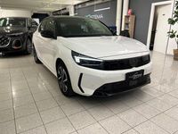 Usata Opel Corsa GS Line 101 CV (74 kW) 2025 Bianco pastello Utilitaria
