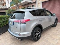 usata Toyota RAV4 2.0 diesel 143 cv