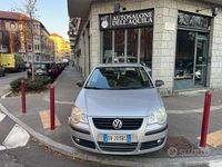 Usata VW Polo Comfortline 70 CV (51 kW) 2008 Grigio Utilitaria