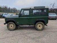 Usata Land Rover Defender 122 CV (89 kW) 2000 Verde SUV