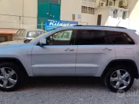 Usata Jeep Grand Cherokee Overland 241 CV (177 kW) 2011 Grigio SUV