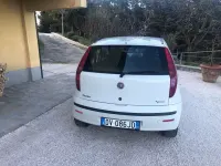 Usado Fiat Punto Classica 60 CV (44 kW) 2009 Blanco Utilitario
