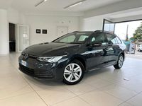 Usata VW Golf VIII Life 116 CV (85 kW) 2021 Nero Station wagon