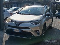 Usata Toyota RAV4 Business Edition 465 CV (342 kW) 2016 Grigio Station wagon