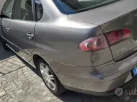 Usata Seat Cordoba 101 CV (74 kW) 2004 Berlina