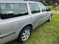 Usata Volvo V70 163 CV (119 kW) 2001 Grigio Station wagon