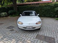 Usata Mazda MX5 110 CV (80 kW) 1998 Bianco perlaceo Cabrio