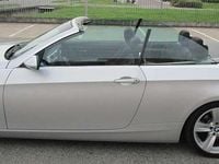 Usata BMW 320 Cabriolet 170 CV (125 kW) 2009 Argento Cabrio