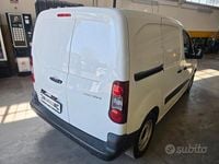 Usata Peugeot Partner 99 CV (72 kW) 2018 Bianco Monovolume