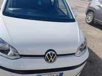 Usata VW up! Move 65 CV (47 kW) 2021 Bianco Utilitaria