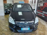 Usata Opel Zafira Club 110 CV (80 kW) 2008 Nero Monovolume