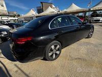 Usata Mercedes C200 Business 163 CV (119 kW) 2023 Nero Berlina