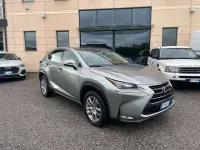 Usata Lexus NX300h Executive Line 155 CV (114 kW) 2016 Grigio SUV