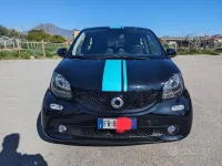Usata Smart ForFour 71 CV (52 kW) 2018 Nero Utilitaria