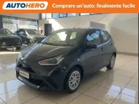 Usata Toyota Aygo Cool 72 CV (52 kW) 2019 Nero Utilitaria