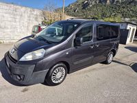 Usata Peugeot TePee Premium 120 CV (88 kW) 2008 Grigio Monovolume