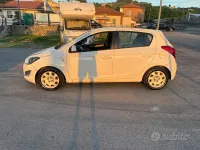 Usata Hyundai i20 85 CV (62 kW) 2013 Bianco Utilitaria