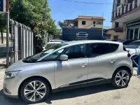 Usata Renault Scénic IV Intens 110 CV (80 kW) 2019 Argento Monovolume