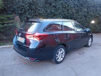 usata Toyota Auris Touring Sports 1.8 Hybrid Lounge