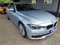 Usata BMW 330e Sport Line 184 CV (135 kW) 2017 Argento Berlina
