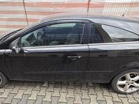 Usata Opel Astra GTC Cosmo 120 CV (88 kW) 2006 Nero Berlina
