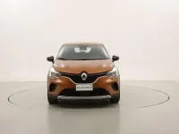 Usata Renault Captur Business 143 CV (105 kW) 2022 Arancione SUV