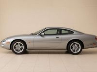 Usata Jaguar XK8 298 CV (219 kW) 2003 Grigio Coupé