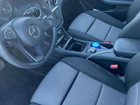 Usata Mercedes GLA200 Business 136 CV (100 kW) 2019 Nero SUV