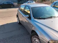 Usata Alfa Romeo 147 116 CV (85 kW) 2007 Grigio Utilitaria