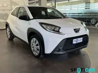 Usata Toyota Aygo X Active 72 CV (52 kW) 2024 Bianco SUV