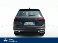 Usata VW Tiguan Elegance 150 CV (110 kW) 2023 Grigio pastello SUV