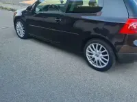 Usata VW Golf V 140 CV (102 kW) 2008 Nero Utilitaria