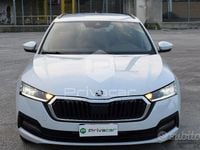 Usata Skoda Octavia Executive 116 CV (85 kW) 2022 Bianco Station wagon