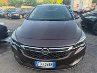 Usata Opel Astra 110 CV (80 kW) 2015 Rosso Berlina