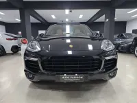 Usata Porsche Cayenne Platinum Edition 260 CV (191 kW) 2017 Nero SUV