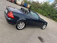 Usata Mercedes SLK230 193 CV (141 kW) 1999 Blu Cabrio