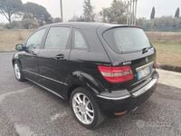 Usata Mercedes B200 140 CV (102 kW) 2008 Nero Monovolume