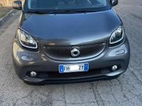 Usata Smart ForFour 90 CV (66 kW) 2017 Grigio Utilitaria
