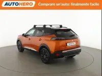 Usata Peugeot 2008 GT 154 CV (113 kW) 2020 Arancione SUV
