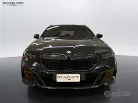 Usata BMW 520 M Sport 197 CV (144 kW) 2024 Blu Station wagon