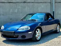 Usata Mazda MX5 110 CV (80 kW) 2003 Blu Cabrio