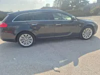 Usata Opel Insignia 160 CV (117 kW) 2012 Nero Station wagon