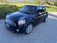 Usata Mini Cooper D 111 CV (81 kW) 2012 Nero Utilitaria