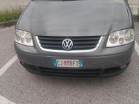 Usata VW Touran 136 CV (100 kW) 2003 Grigio Monovolume