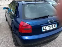 Usata Audi A3 125 CV (91 kW) 1998 Blu Utilitaria