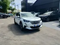 Begagnad Peugeot e-2008 Allure 56 kW (77 HK) 2021 Vit SUV