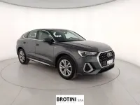 Usata Audi Q3 Sportback S-Line 150 CV (110 kW) 2020 Grigio metallizzato SUV
